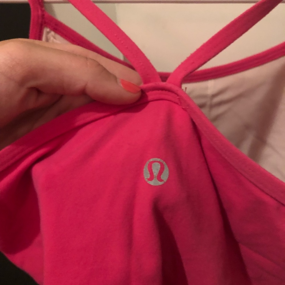 Lululemon tank